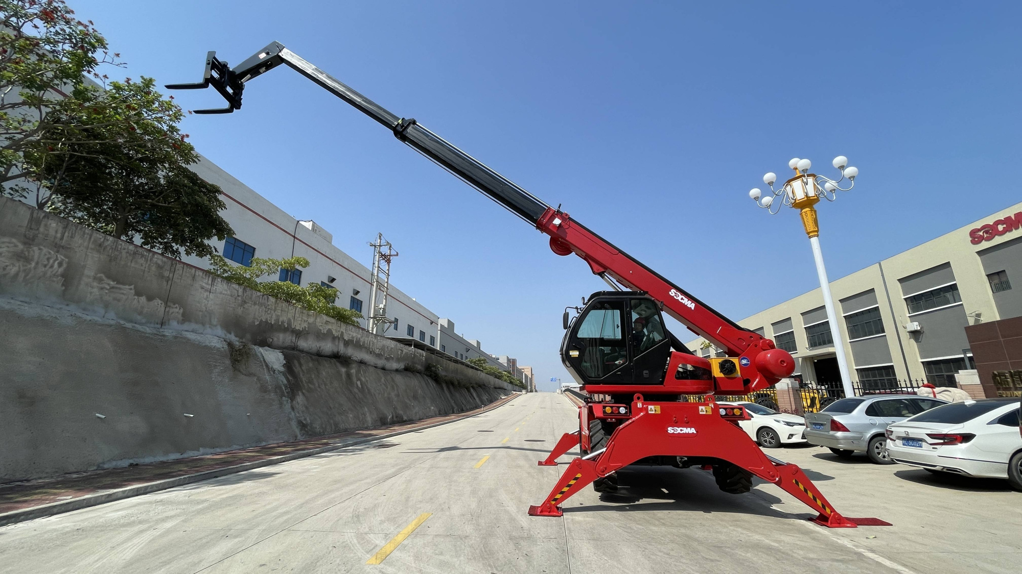 Телескопический погрузчик HNTR4015-4Z