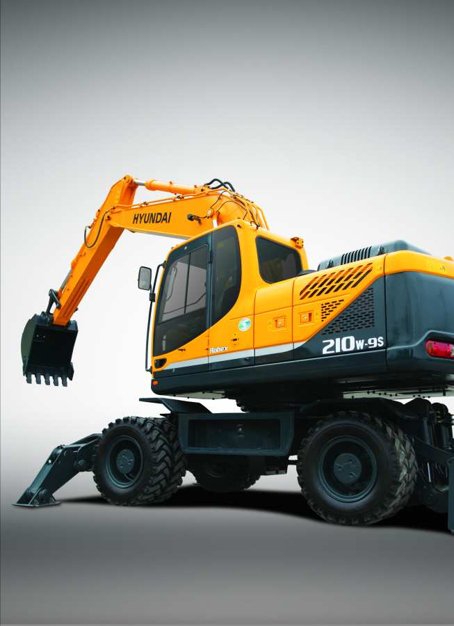 Колесный экскаватор Hyundai R210W-9S Hyundai