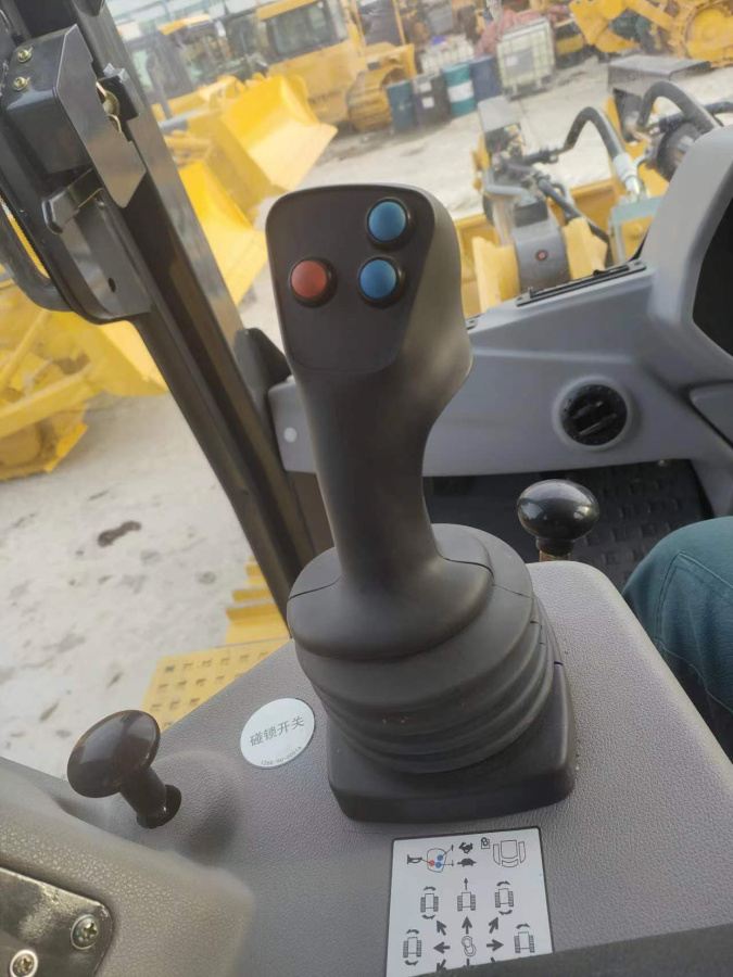 Погрузчик гусеничный DL300-C3 XL