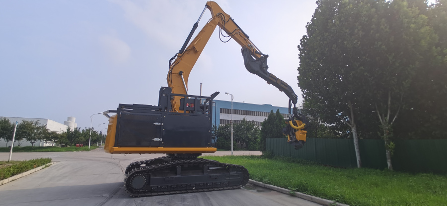 Лесной экскаватор SE255F