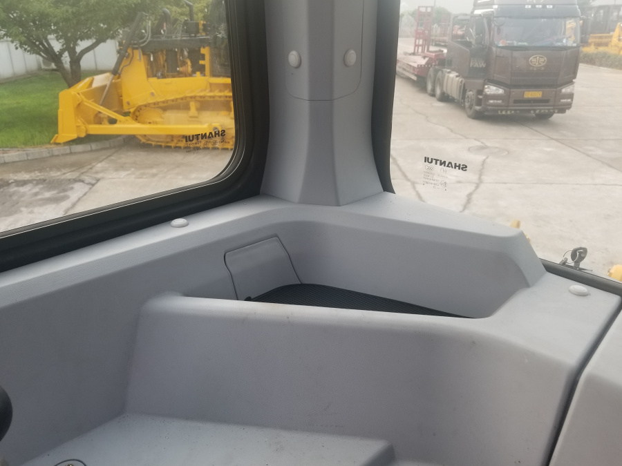 Гидростатический бульдозер DH16B3 XL