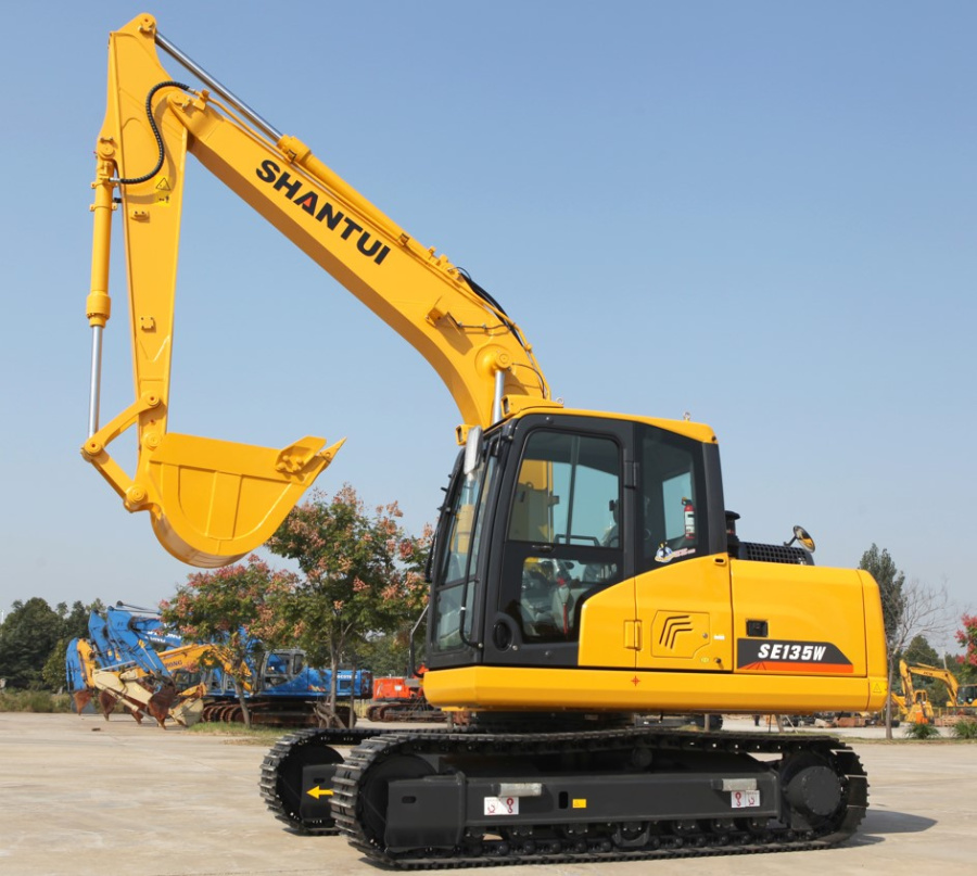 Экскаватор гусеничный SE135W