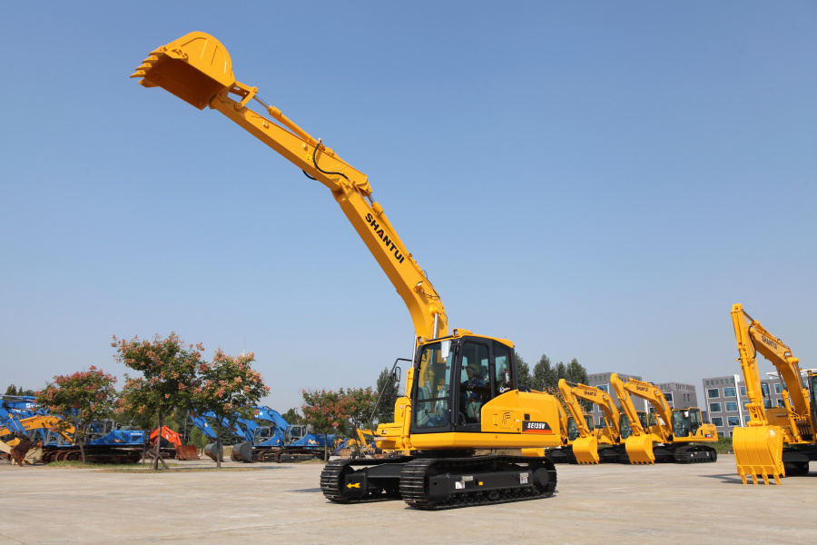 Экскаватор гусеничный SE135W