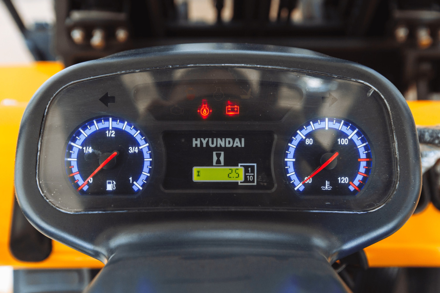 Вилочный погрузчик 30D-7SA Hyundai