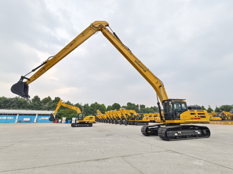 Экскаватор гусеничный SE320LCW с длинной стрелой