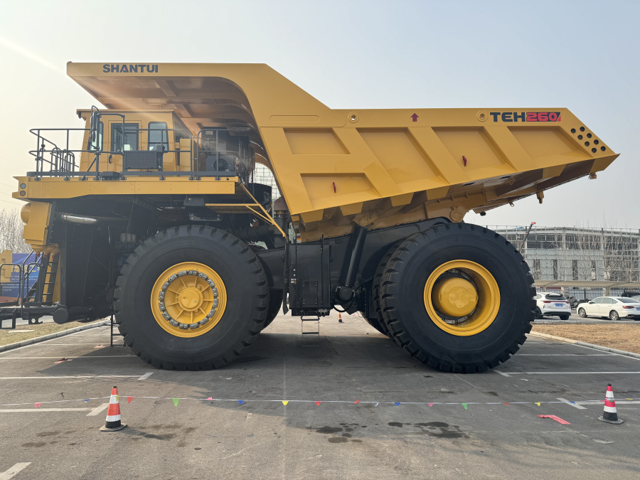 Самосвал Shantui TEH260