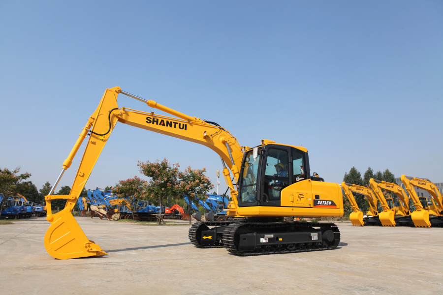 Экскаватор гусеничный SE135W